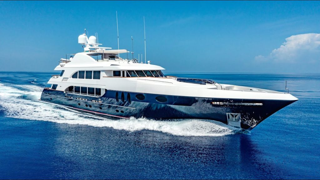MIRABELLA Luxury Yacht Charter
