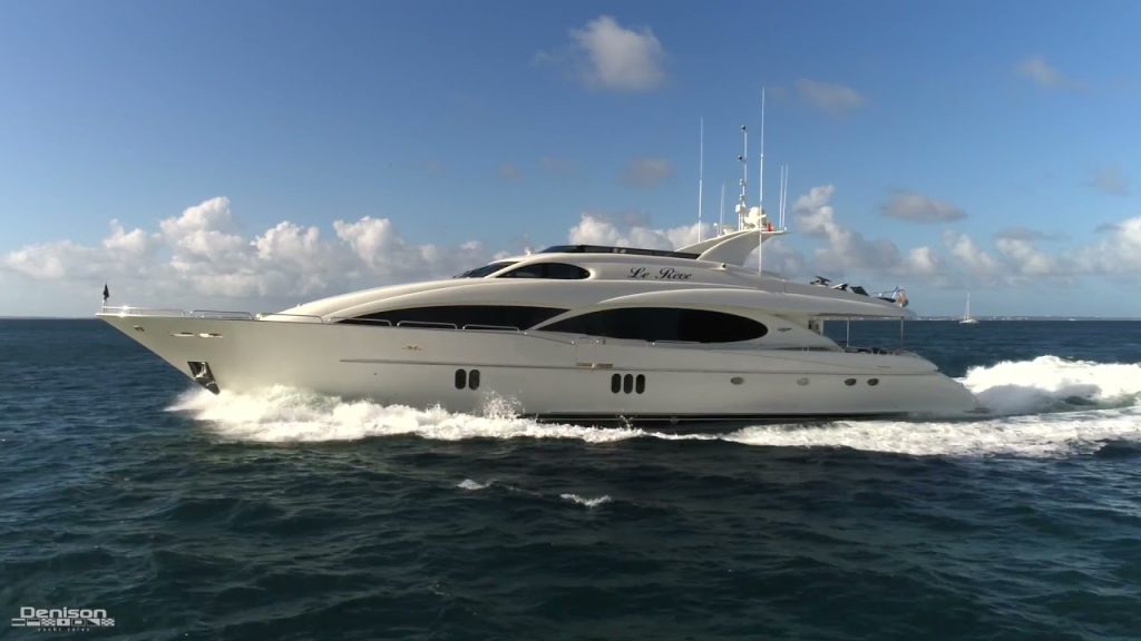 Lazzara Charter Yacht LE REVE