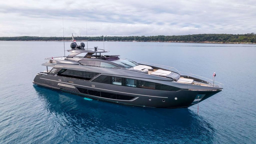 LADY FIRST Charter Yacht – 2023 Riva