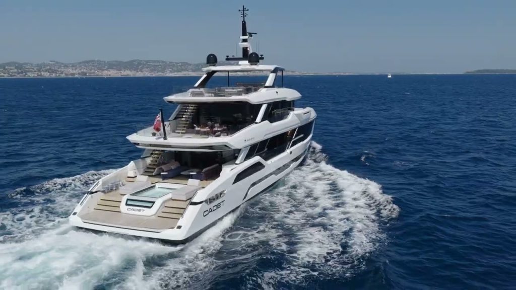 BAGLIETTO DOM115 M/Y Cadet
